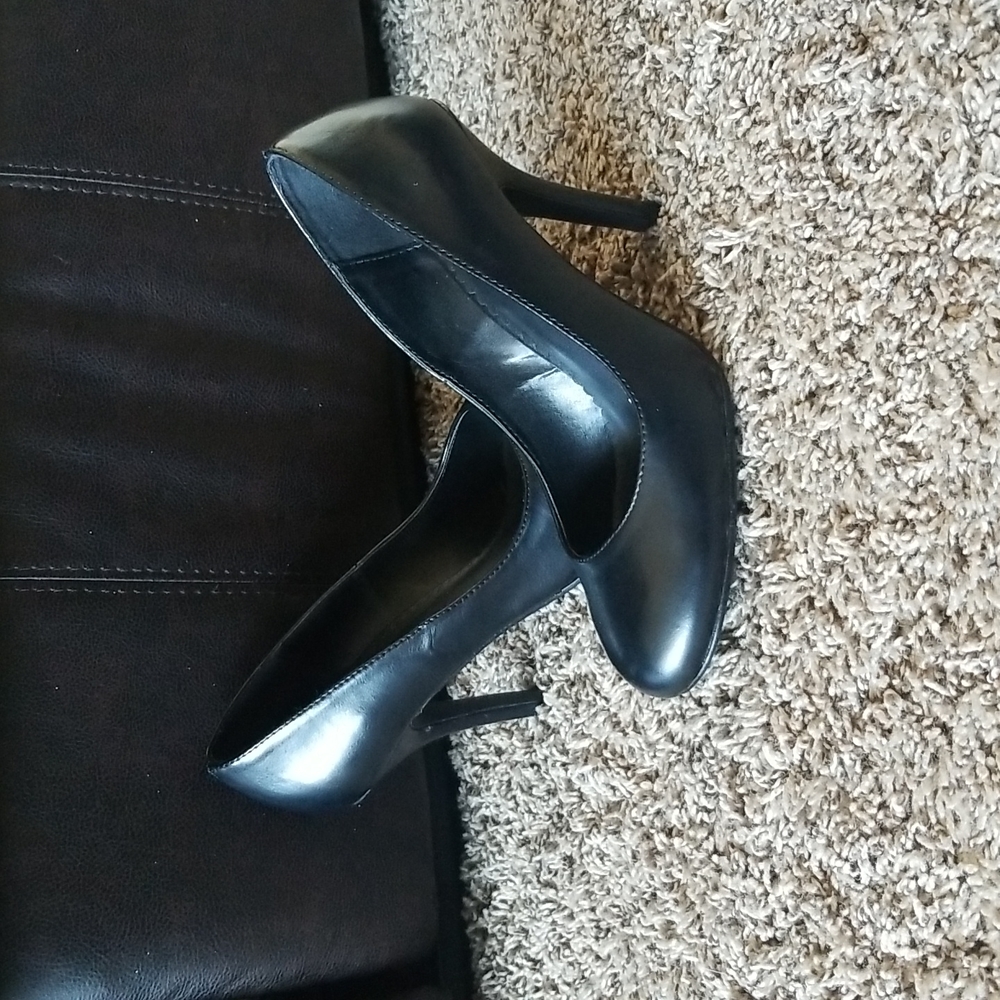 Black heels